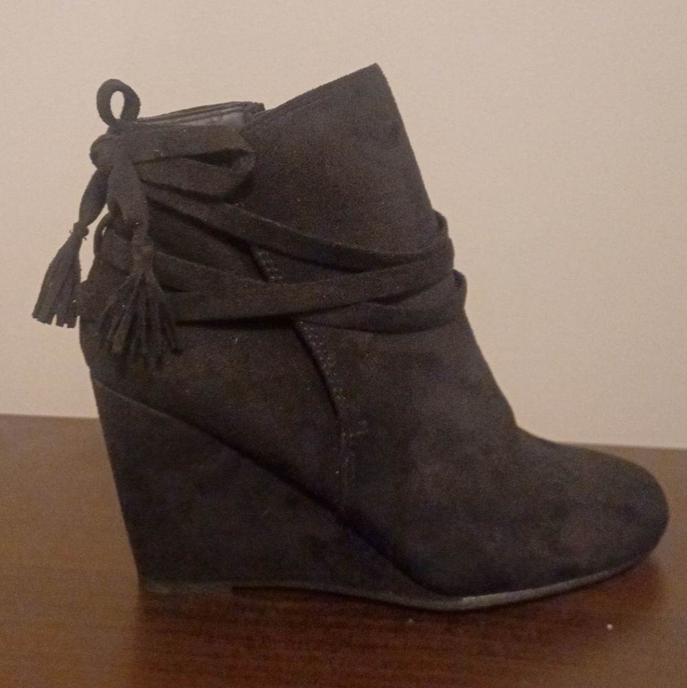 Madden, size 7 1/2 black